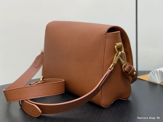 Affordable Twist-27*19*9CM LOUIS Soft VUITTON 0713